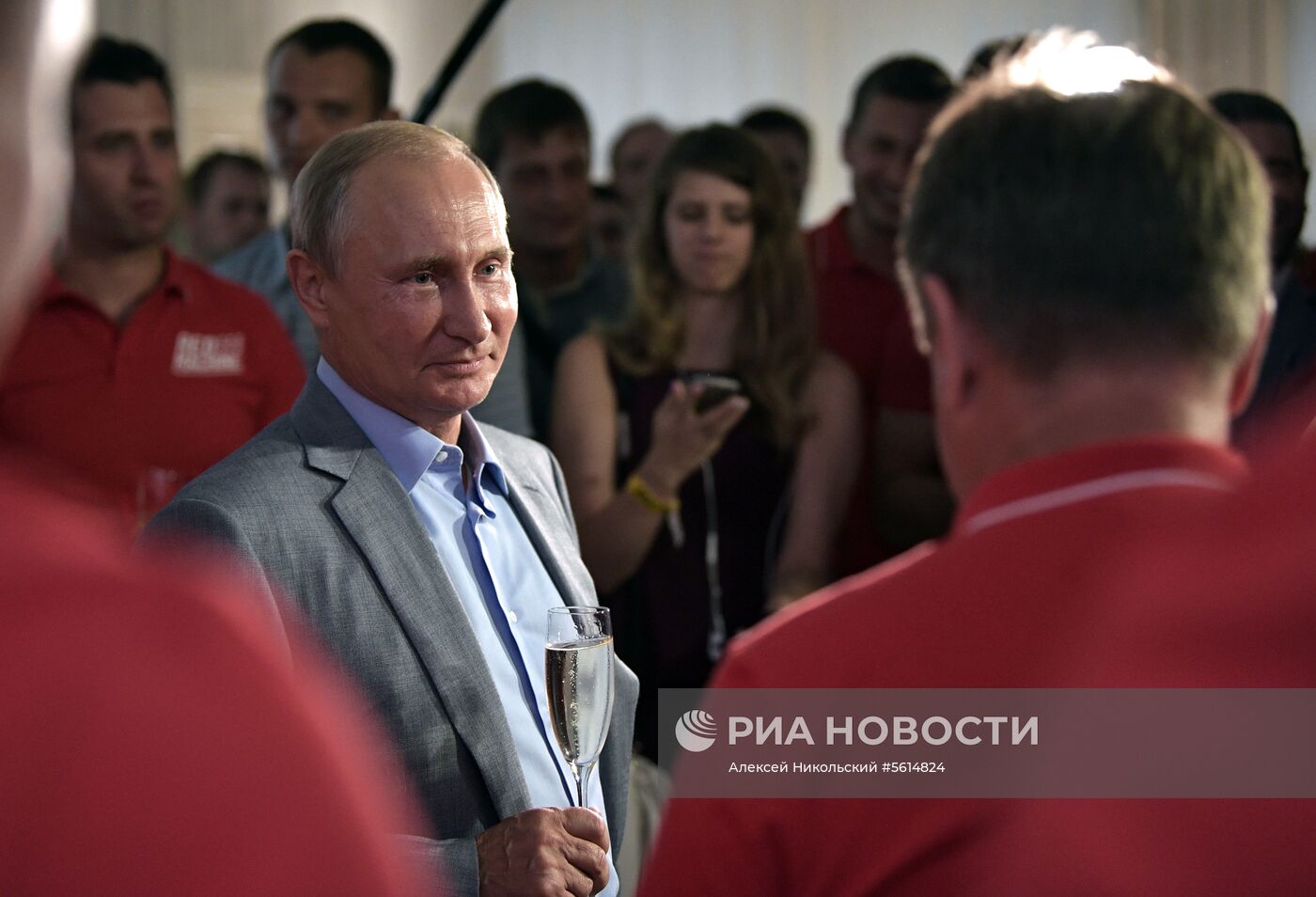 Президент РФ В. Путин посетил международный турнир по боевому самбо