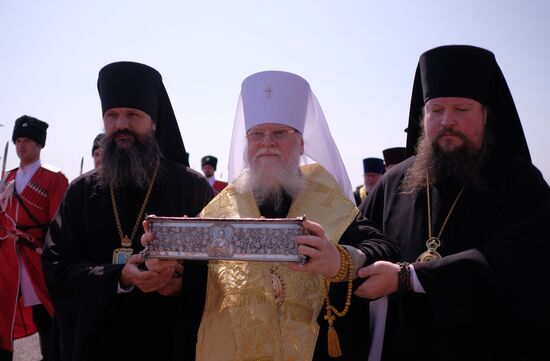 Мощи святителя Спиридона Тримифунтского доставили из Греции в Россию