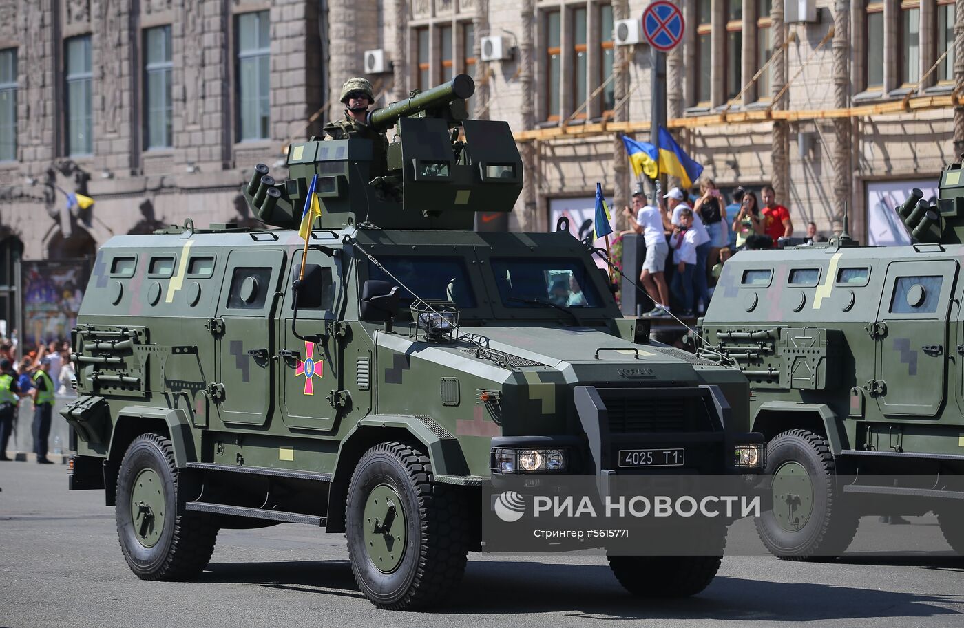 Военный парад в Киеве ко Дню независимости Украины