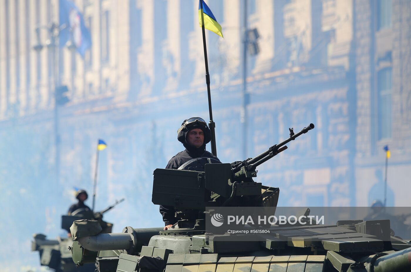 Военный парад в Киеве ко Дню независимости Украины