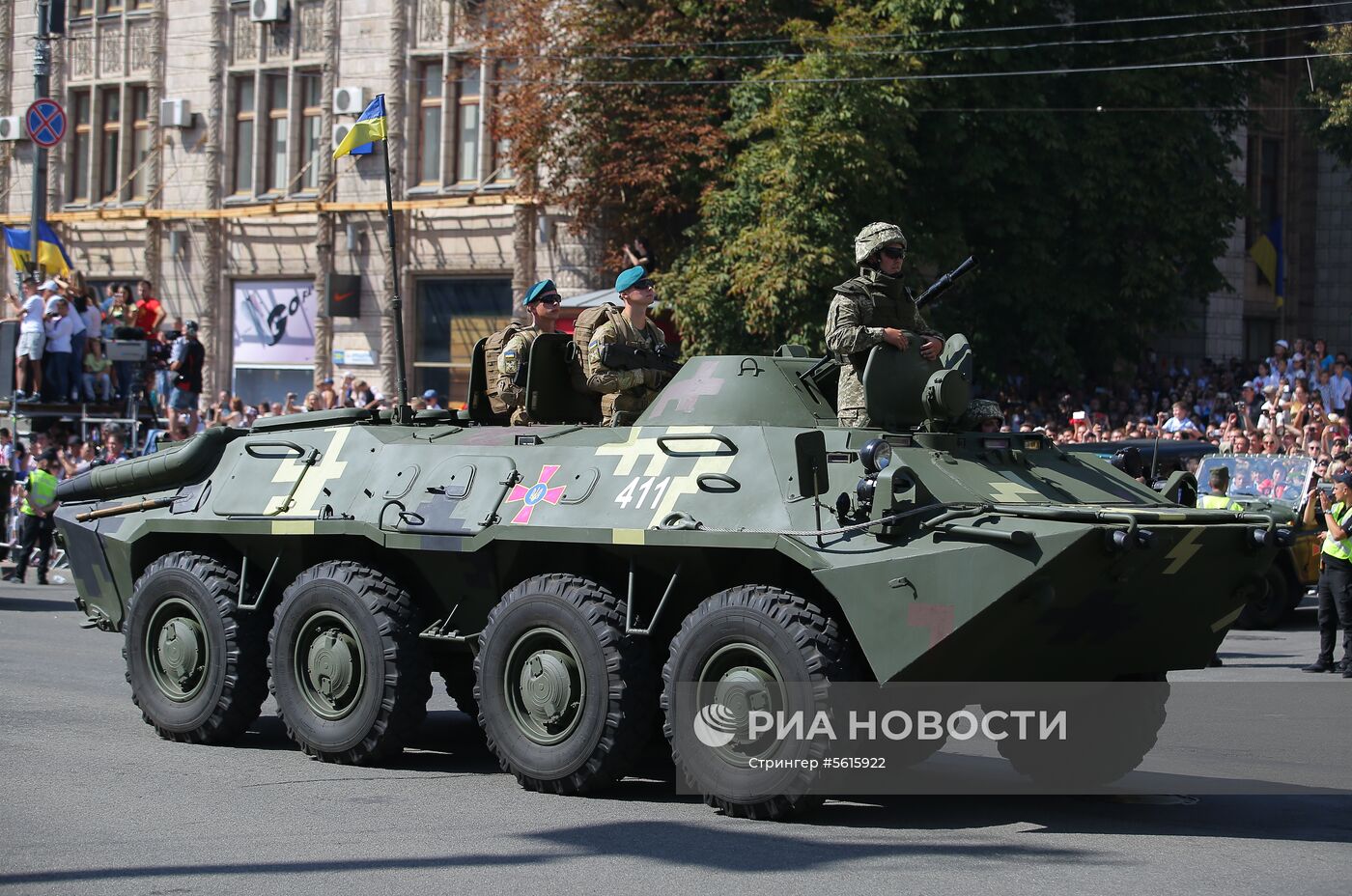 Военный парад в Киеве ко Дню независимости Украины