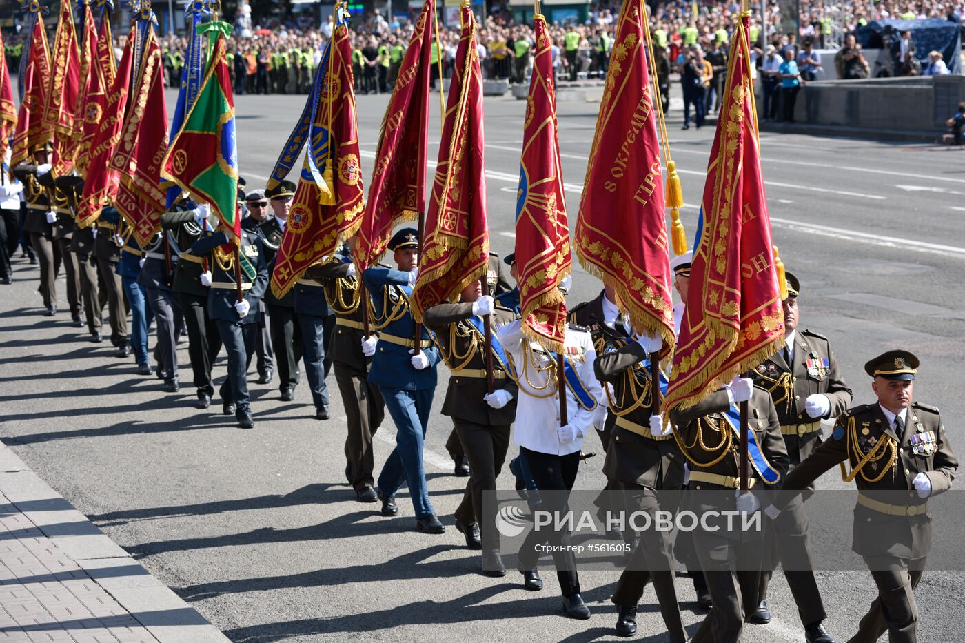 Военный парад в Киеве ко Дню независимости Украины