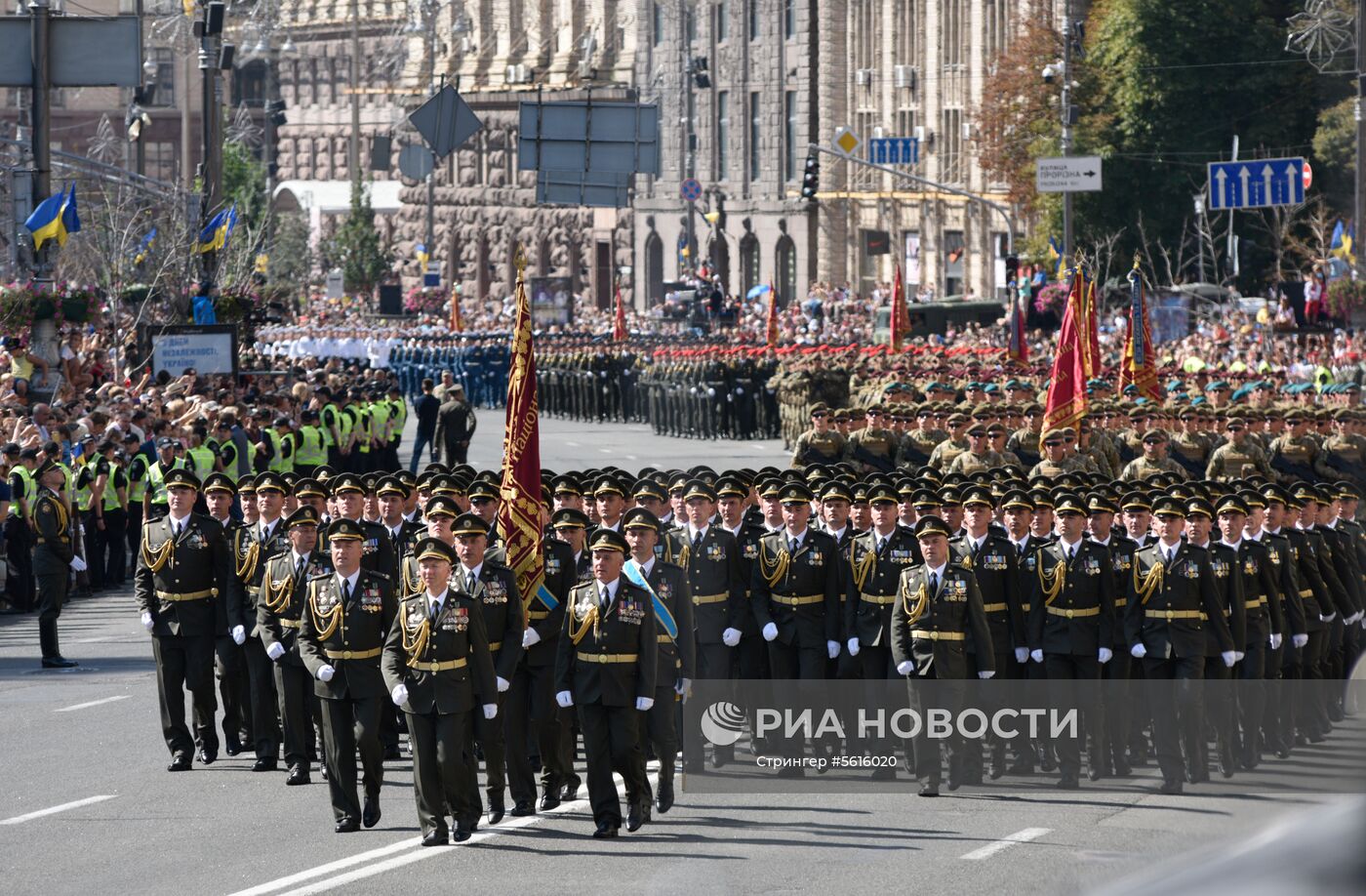 Военный парад в Киеве ко Дню независимости Украины