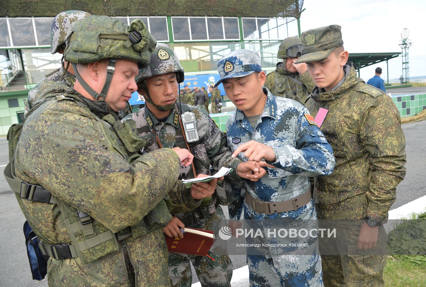 Антитеррористические учения вооруженных сил стран-членов ШОС "Мирная миссия-2018"