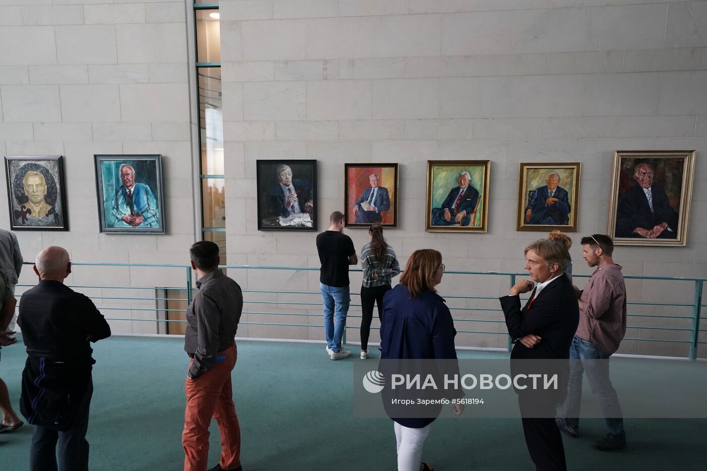 Канцлер ФРГ А.Меркель на Дне открытых дверей правительства Германии