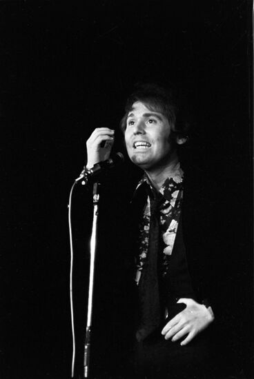 Испанский певец Рафаэль в Москве