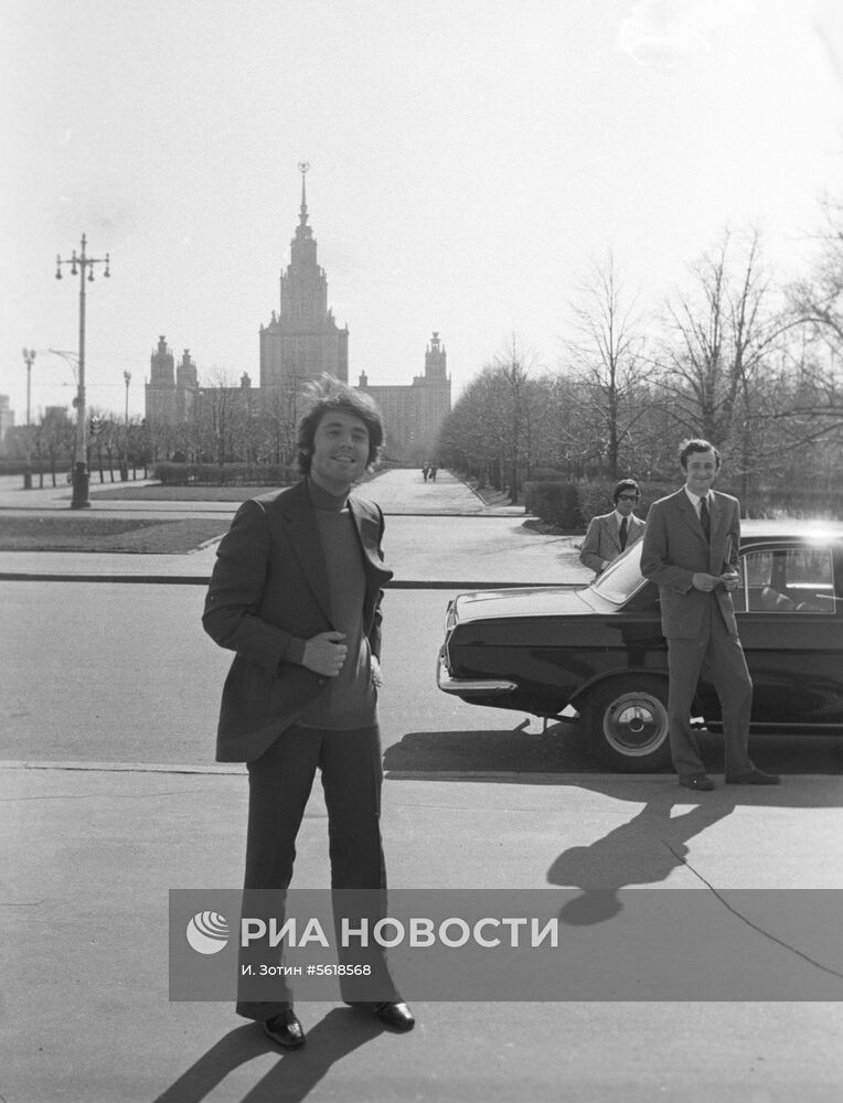 Испанский певец Рафаэль в Москве