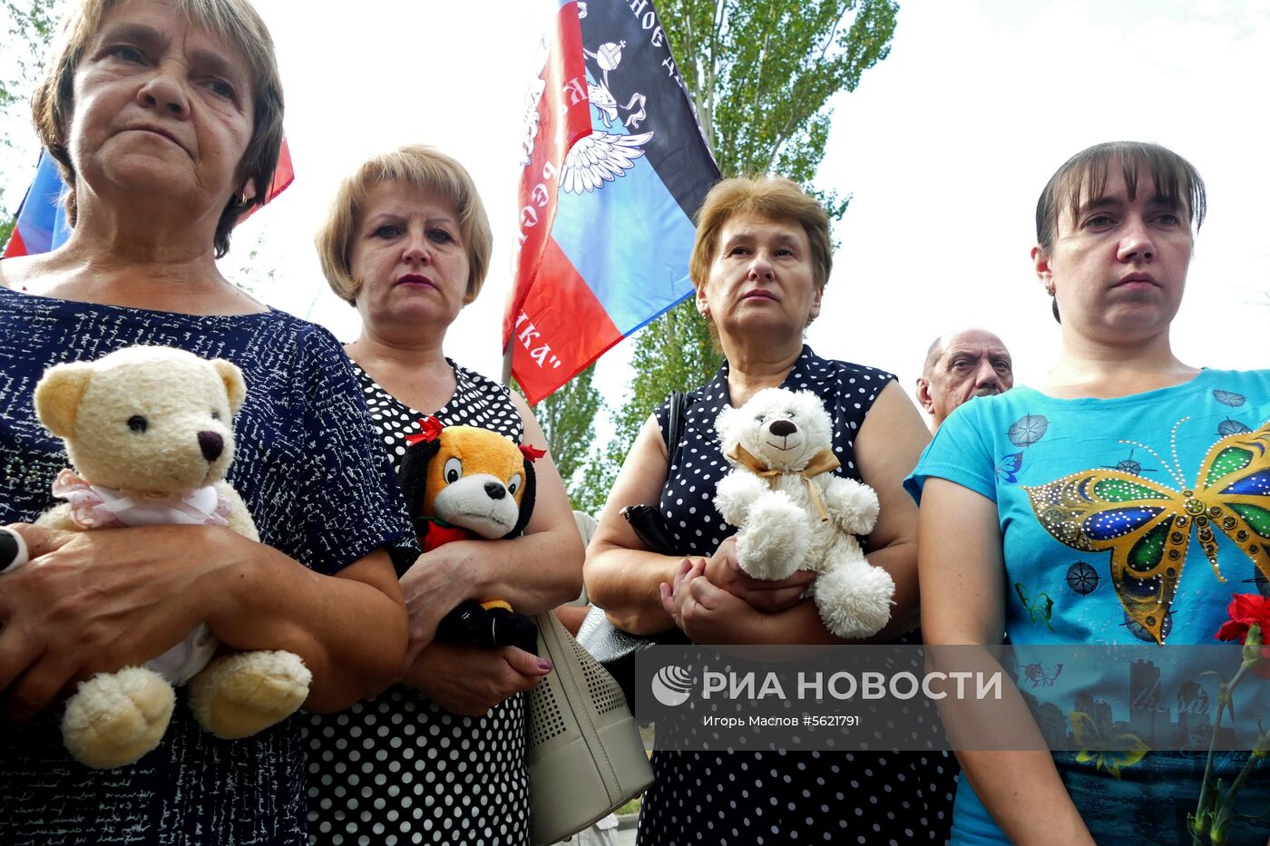 Акция памяти погибших детей в Донецке