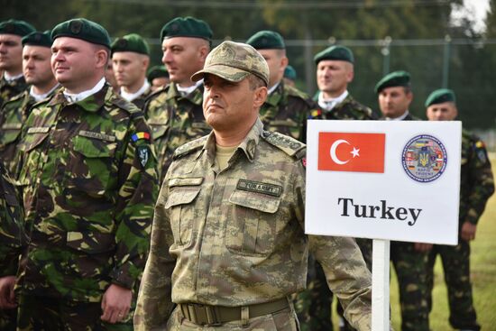 Открытие военных учений "Рэпид трайдент-2018" на Украине