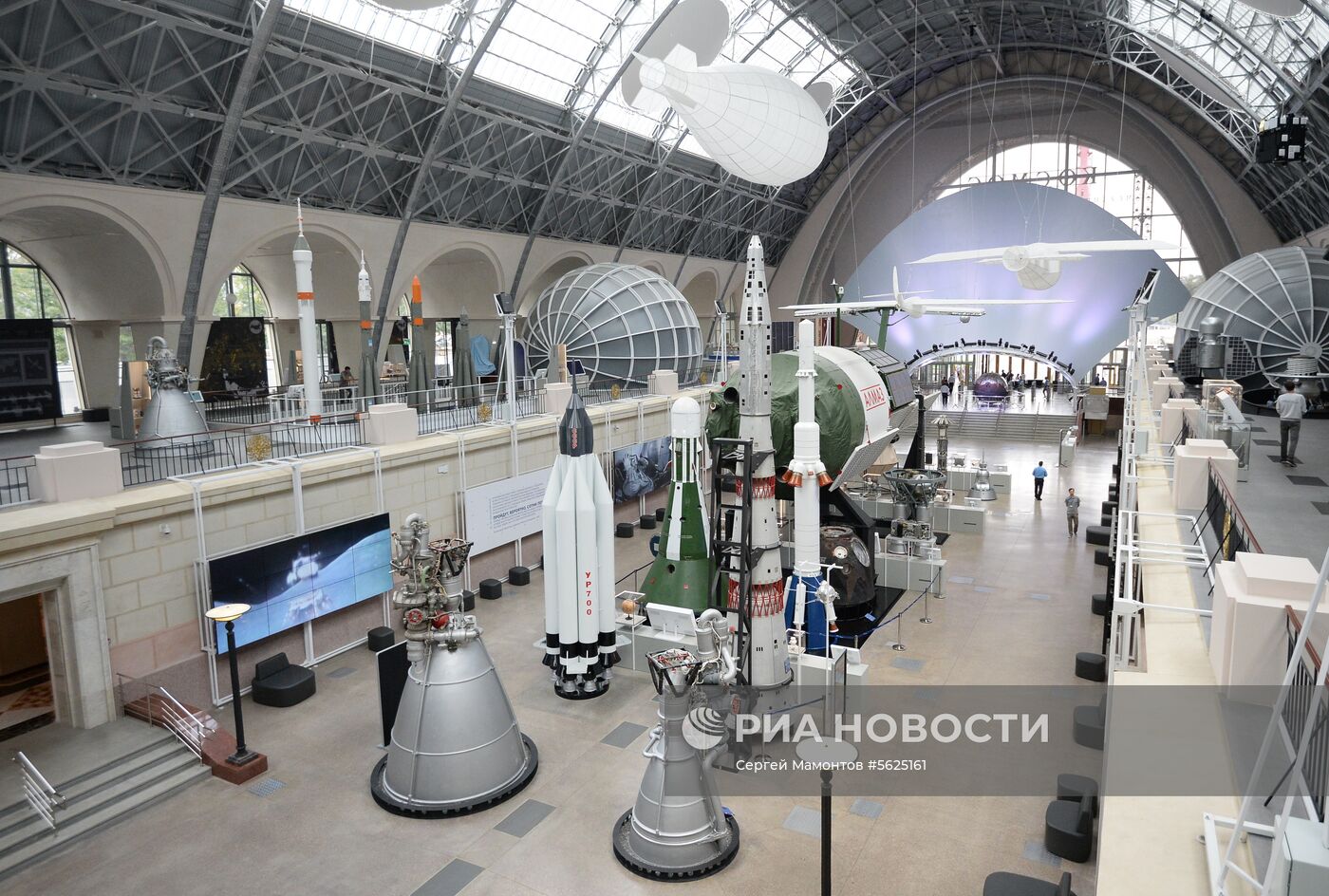 Центр "Космонавтика и авиация" на ВДНХ