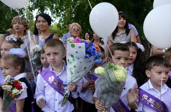 Начало учебного года в Донецке
