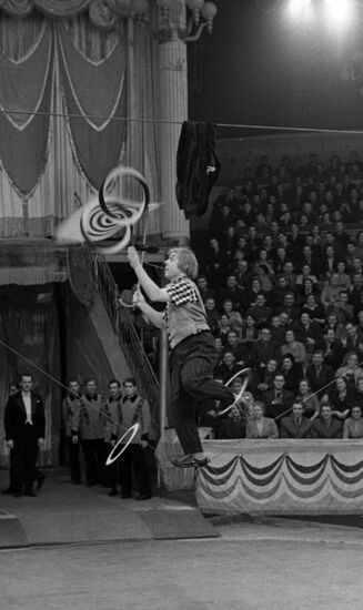 Клоун Олег Попов