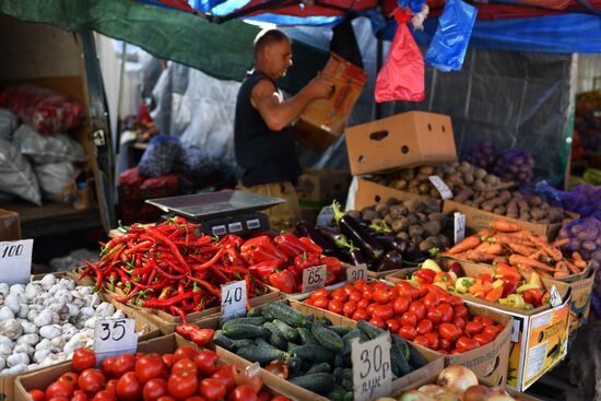 Овощной рынок в Севастополе