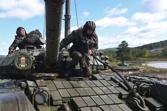 Учения танковых войск Восточного военного округа