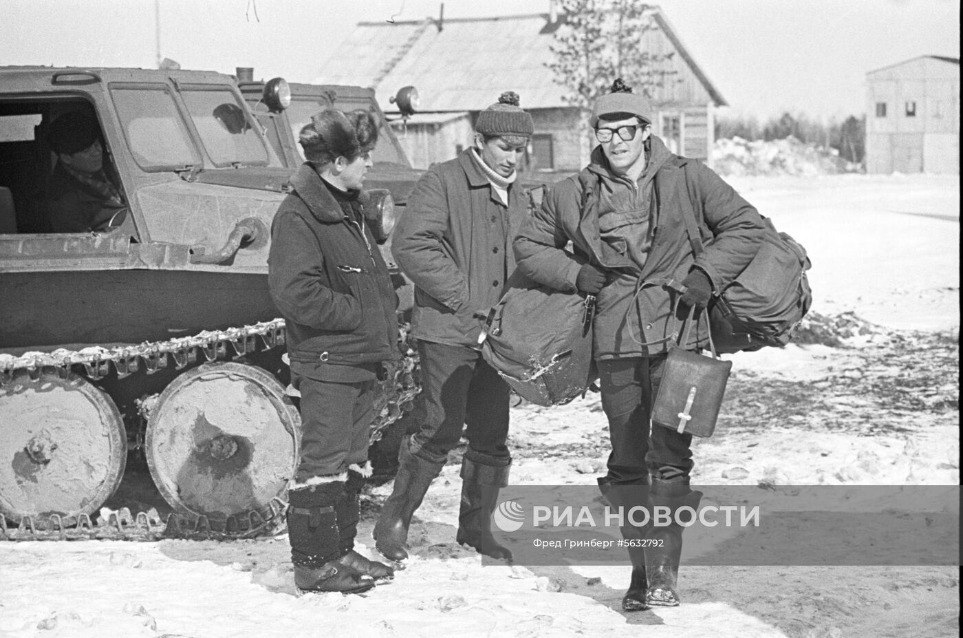 Геологический отряд в Тюменской области