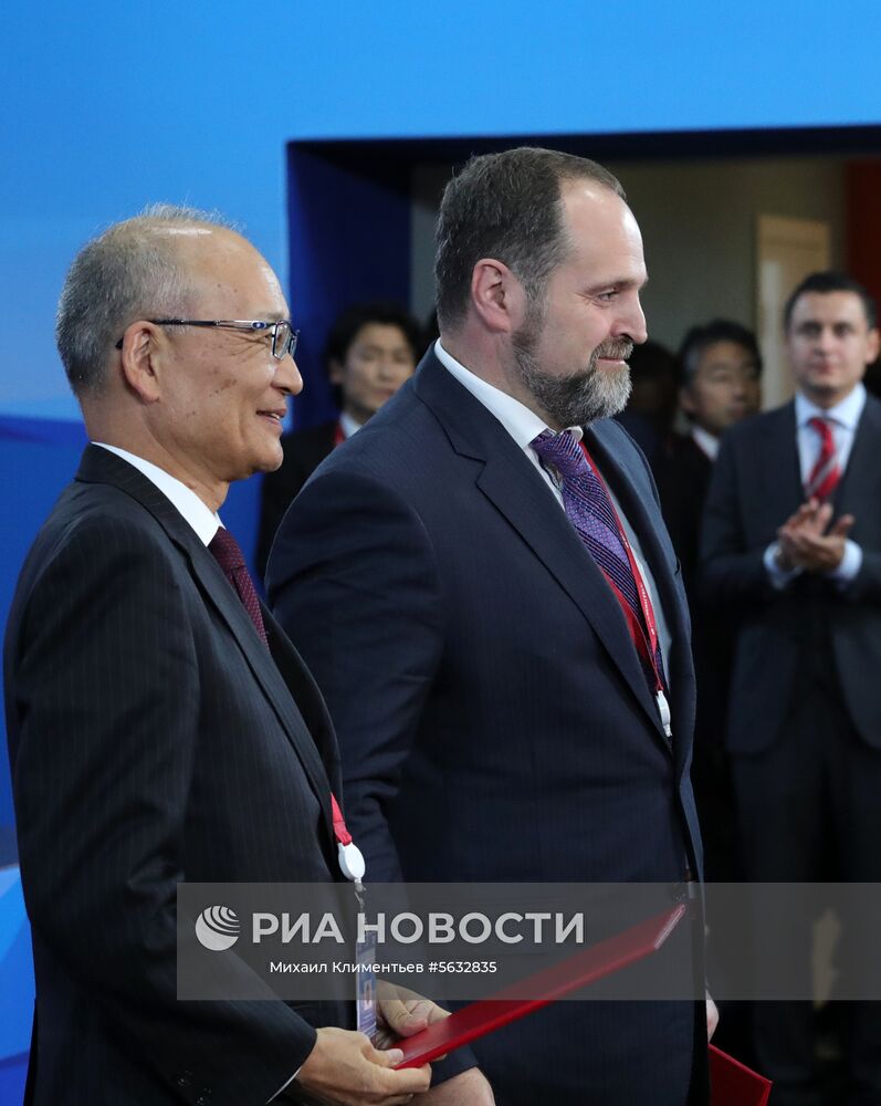 Рабочая поездка президента РФ В. Путина в Дальневосточный федеральный округ