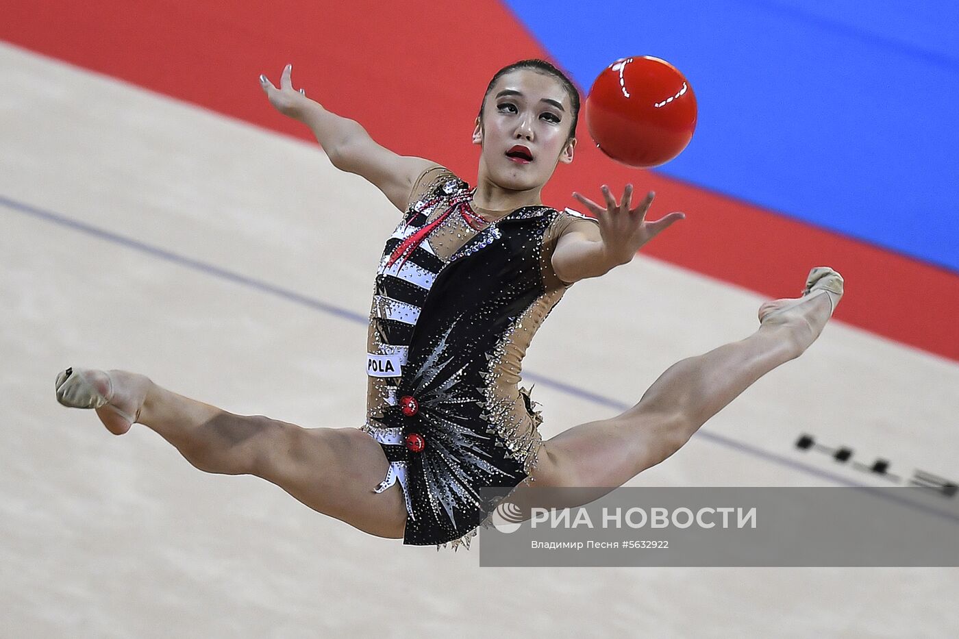 Художественная гимнастика. Чемпионат мира. Первый день