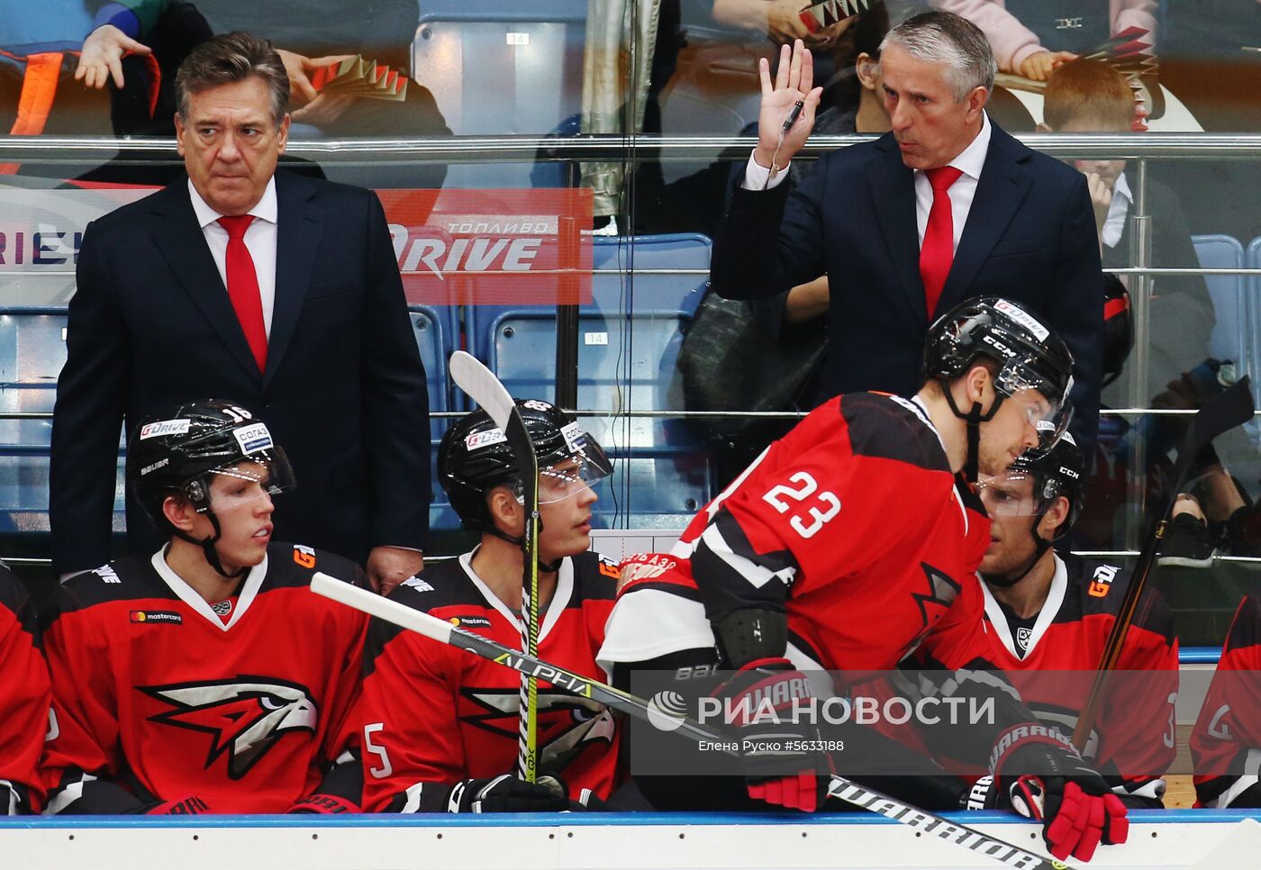 Хоккей. КХЛ. Матч "Авангард" - "Нефтехимик"