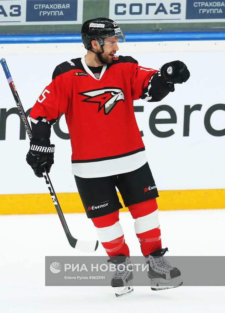 Хоккей. КХЛ. Матч "Авангард" - "Нефтехимик"