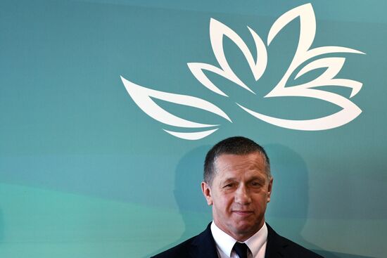 IV Восточный экономический форум. День первый