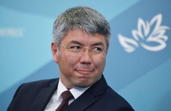 IV Восточный экономический форум. День первый