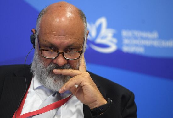 IV Восточный экономический форум. День первый