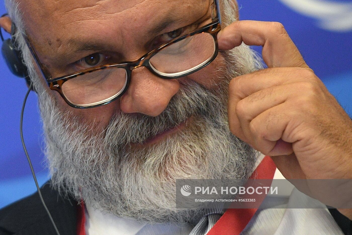 IV Восточный экономический форум. День первый