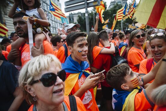 Акции сторонников независимости Каталонии в Барселоне