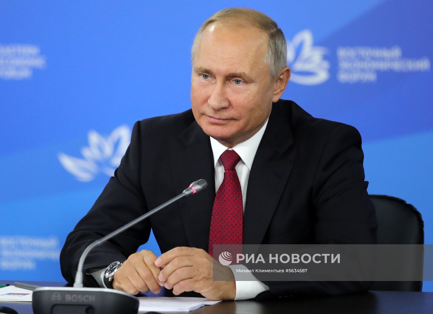 Рабочая поездка президента РФ В. Путина в Дальневосточный федеральный округ. День третий