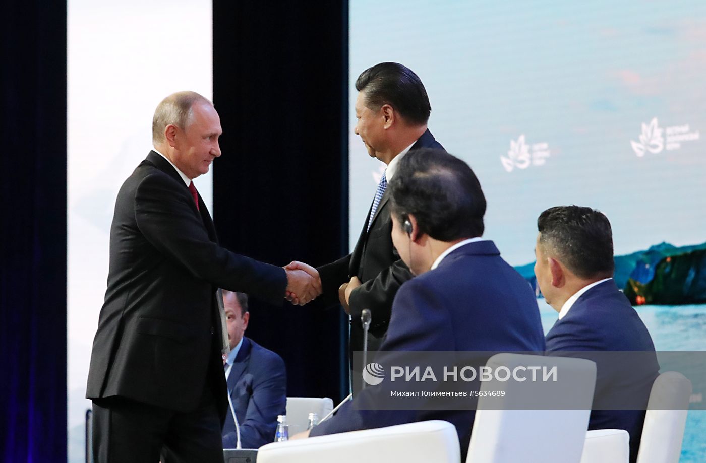 Рабочая поездка президента РФ В. Путина в Дальневосточный федеральный округ. День третий