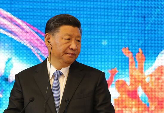 Рабочая поездка президента РФ В. Путина в Дальневосточный федеральный округ. День третий