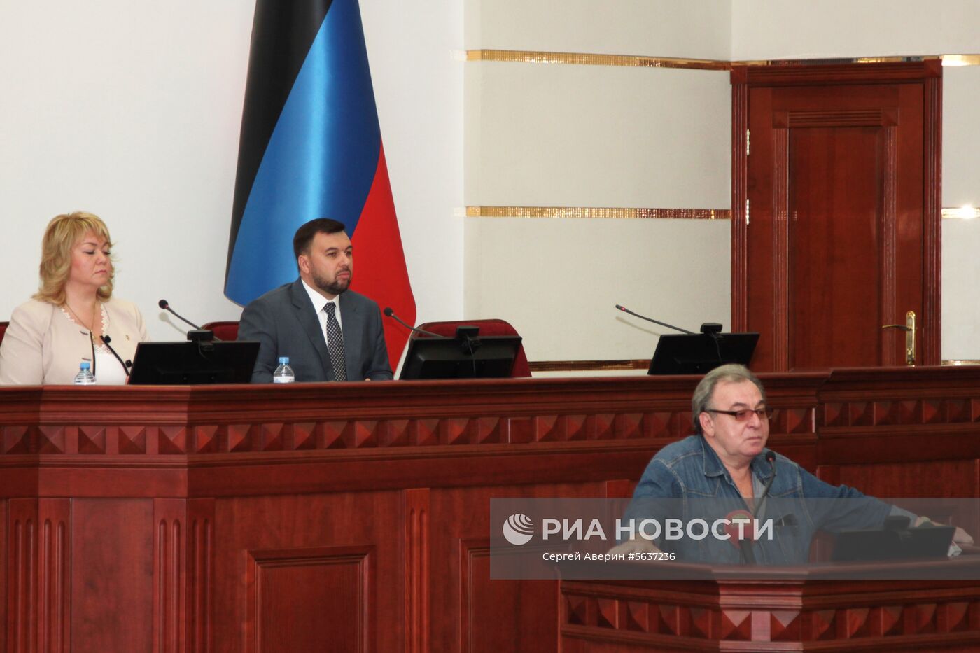 Пленарное заседание осенней сессии Народного Совета ДНР