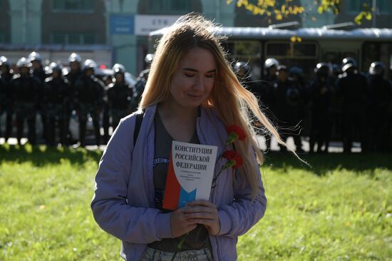 Митинг против пенсионной реформы в Санкт-Петербурге 