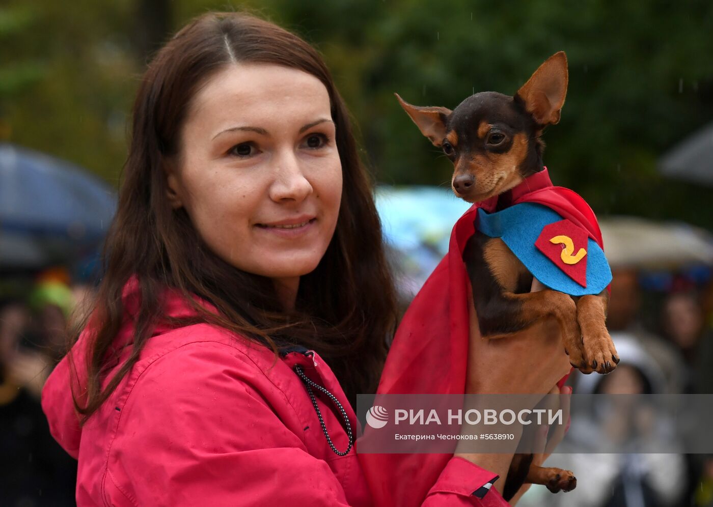 Парад собак в парке "Красная пресня"