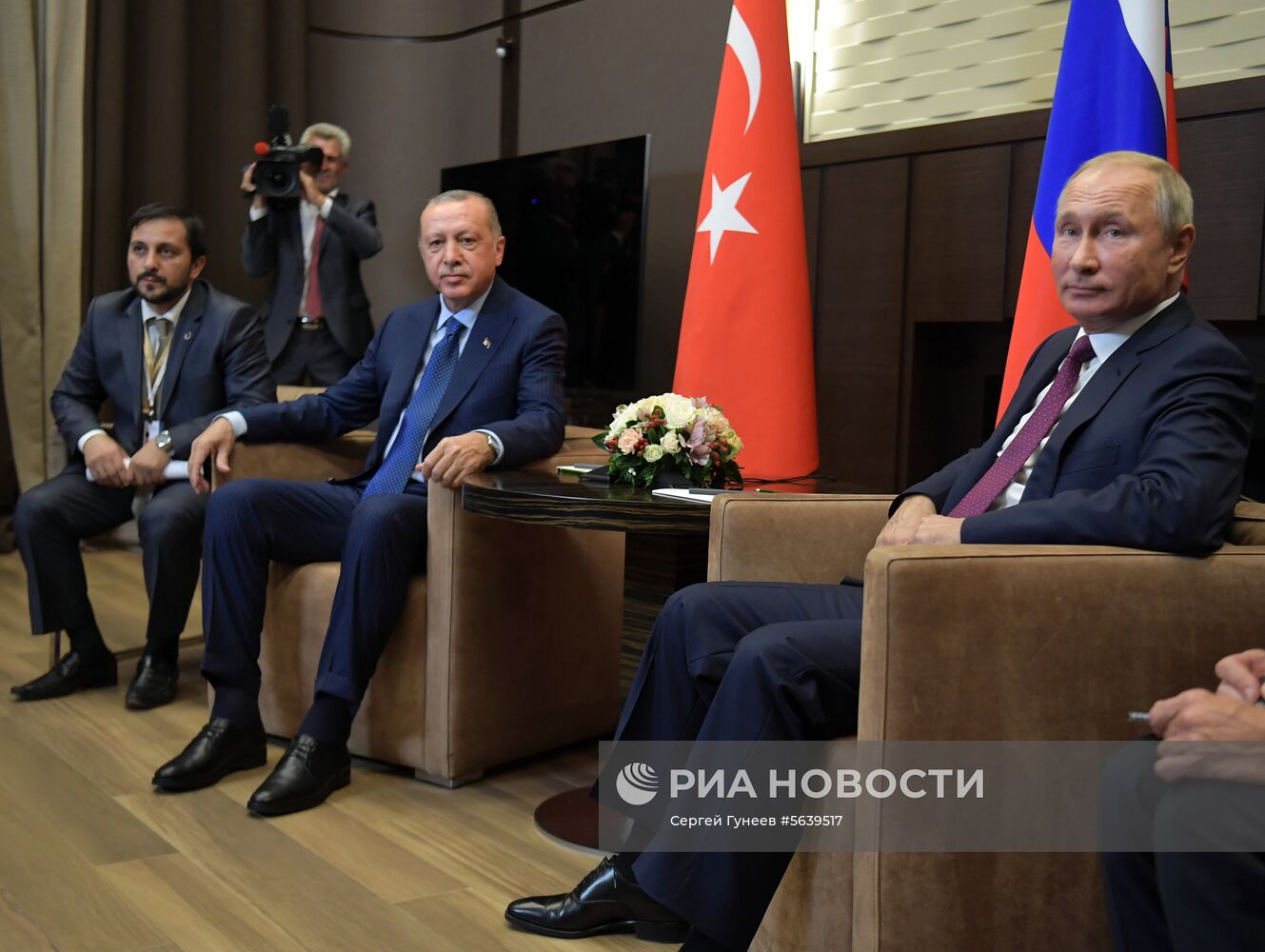 Президент РФ В. Путин встретился с президентом Турции Т. Эрдоганом
