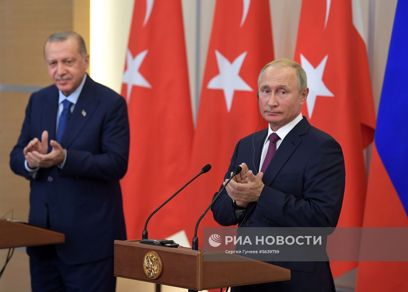 Президент РФ В. Путин встретился с президентом Турции Р. Т. Эрдоганом