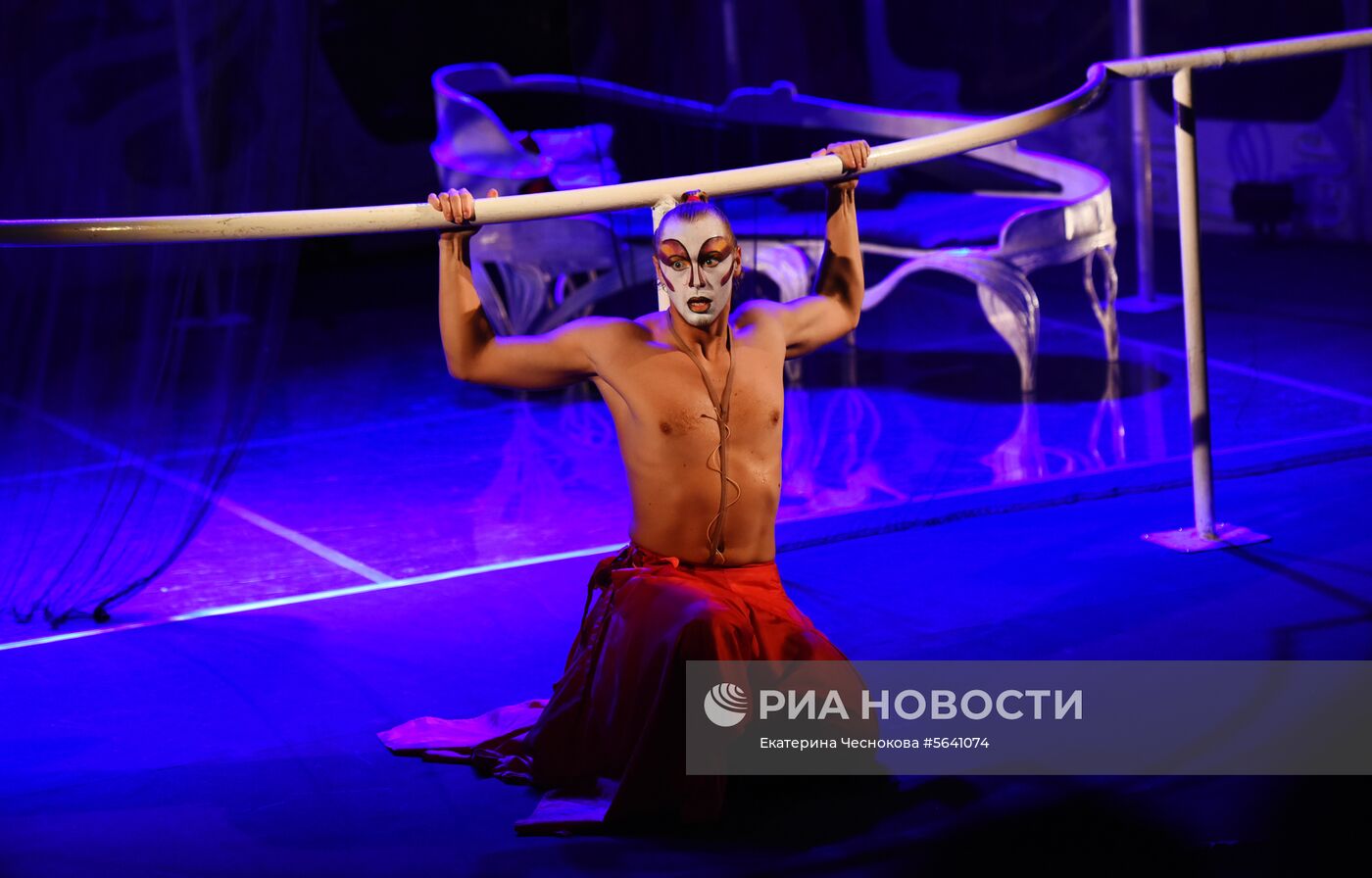 Открытие нового сезона в Московском театре Романа Виктюка