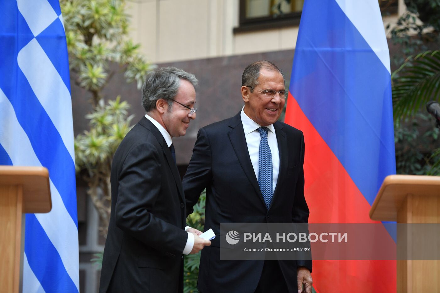 Открытие выставки, посвященной 190-летию установления отношений между Россией и Грецией