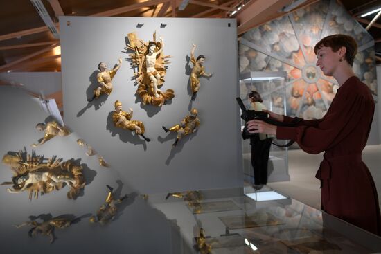 Выставка "Век ради вечного" в центре Грабаря