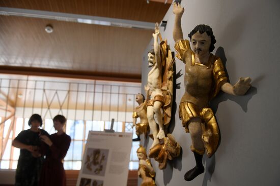 Выставка "Век ради вечного" в центре Грабаря