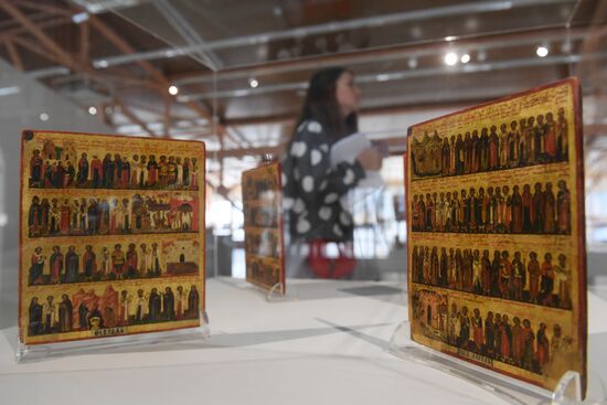 Выставка "Век ради вечного" в центре Грабаря