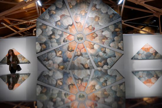 Выставка "Век ради вечного" в центре Грабаря