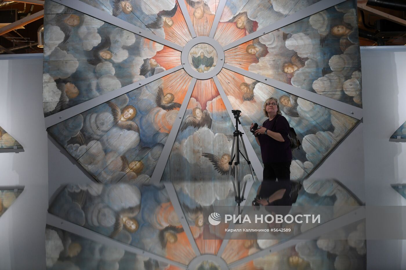 Выставка "Век ради вечного" в центре Грабаря