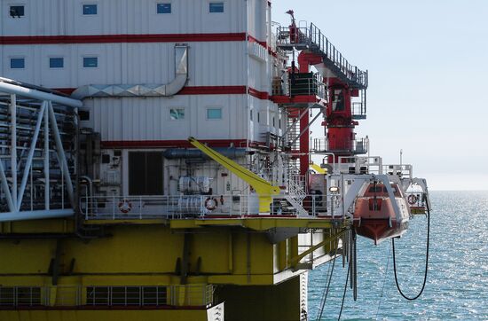 Нефтяное месторождение им. В. Филановского