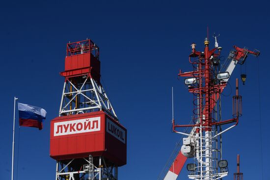 Нефтяное месторождение им. В. Филановского