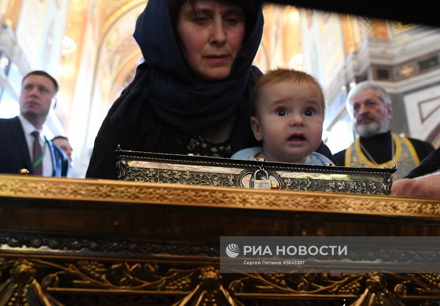 Прибытие мощей святителя Спиридона Тримифунтского в Храм Христа Спасителя