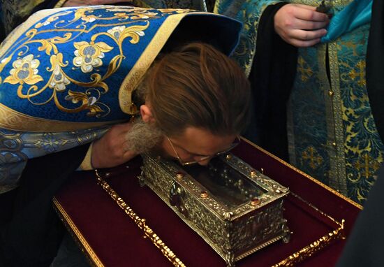 Прибытие мощей святителя Спиридона Тримифунтского в Храм Христа Спасителя