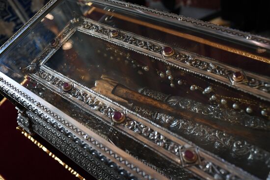 Прибытие мощей святителя Спиридона Тримифунтского в Храм Христа Спасителя