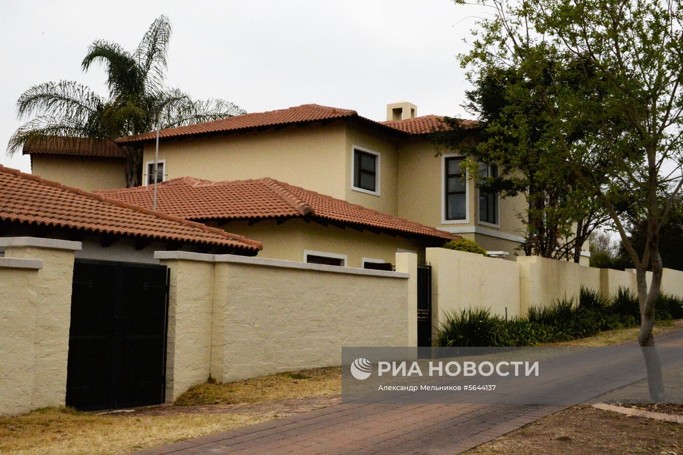 Страны мира. ЮАР