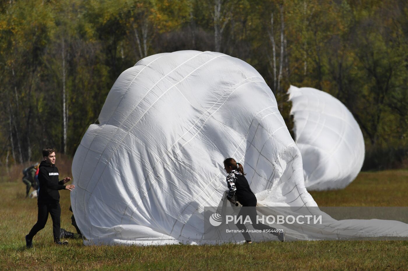 Десантирование воспитанников Уссурийского суворовского училища